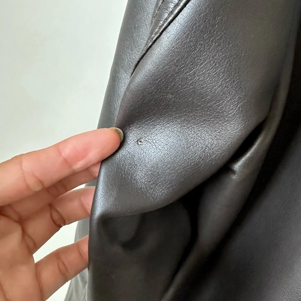 RARE! 70S CHOCOLATE BROWN VEGAN LEATHER SNAP BUTTON JACKET DAGGER COLLAR- Mens M - Picture 8 of 13